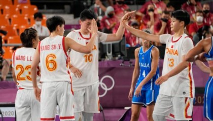 世界杯官方app下载中心-28日看点：跳水举重体操冲金 赛艇3X3女篮期待突破