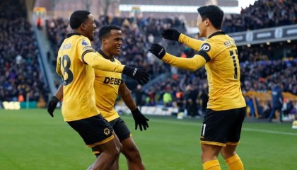 世界杯手机高清观看平台-狼队超市开张！冬窗卖人套现7500万 提前半年备战英冠